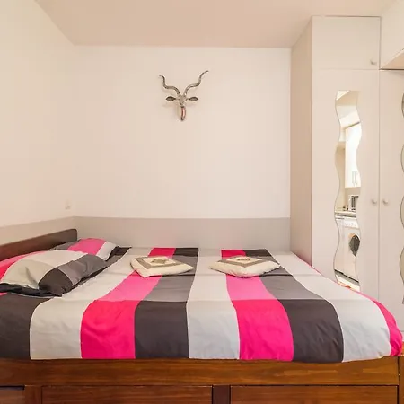 Studio At Colonel Fabien